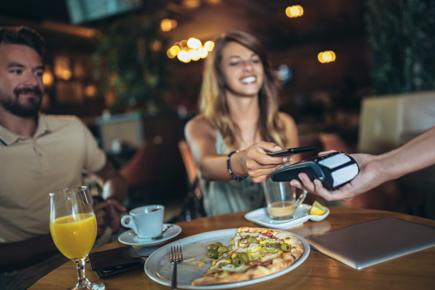Contactless payments